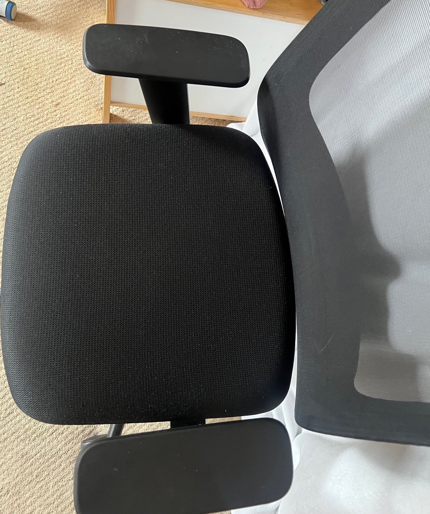 office chair Interstuhl 1S04 black sep 2025IMG_4713