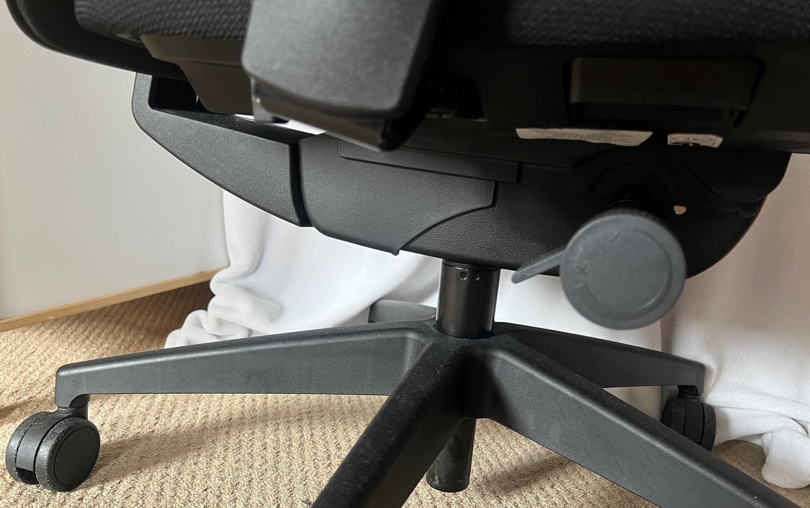 office chair Interstuhl 1S04 black sep 2025IMG_4721