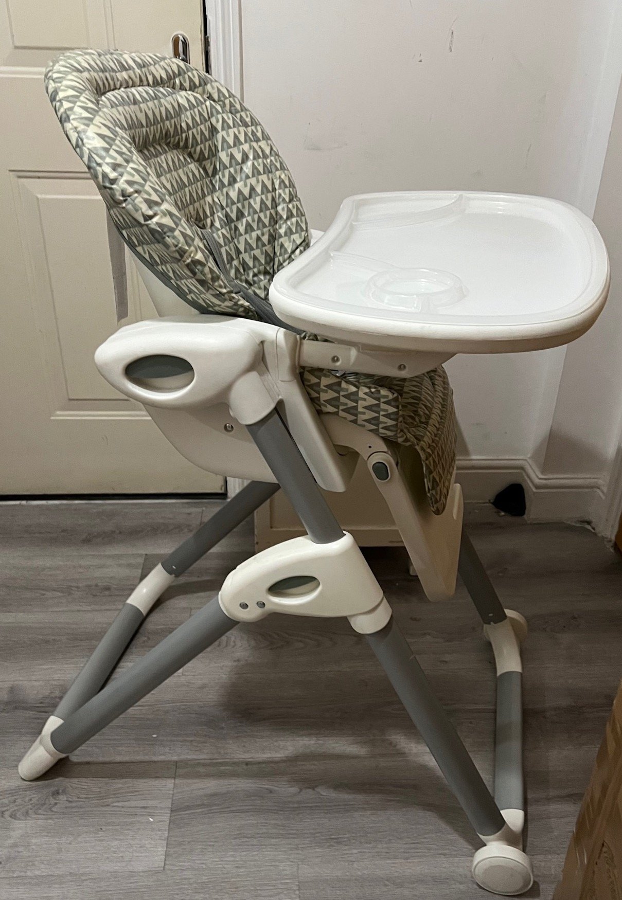 baby feeding chair joieIMG_5833