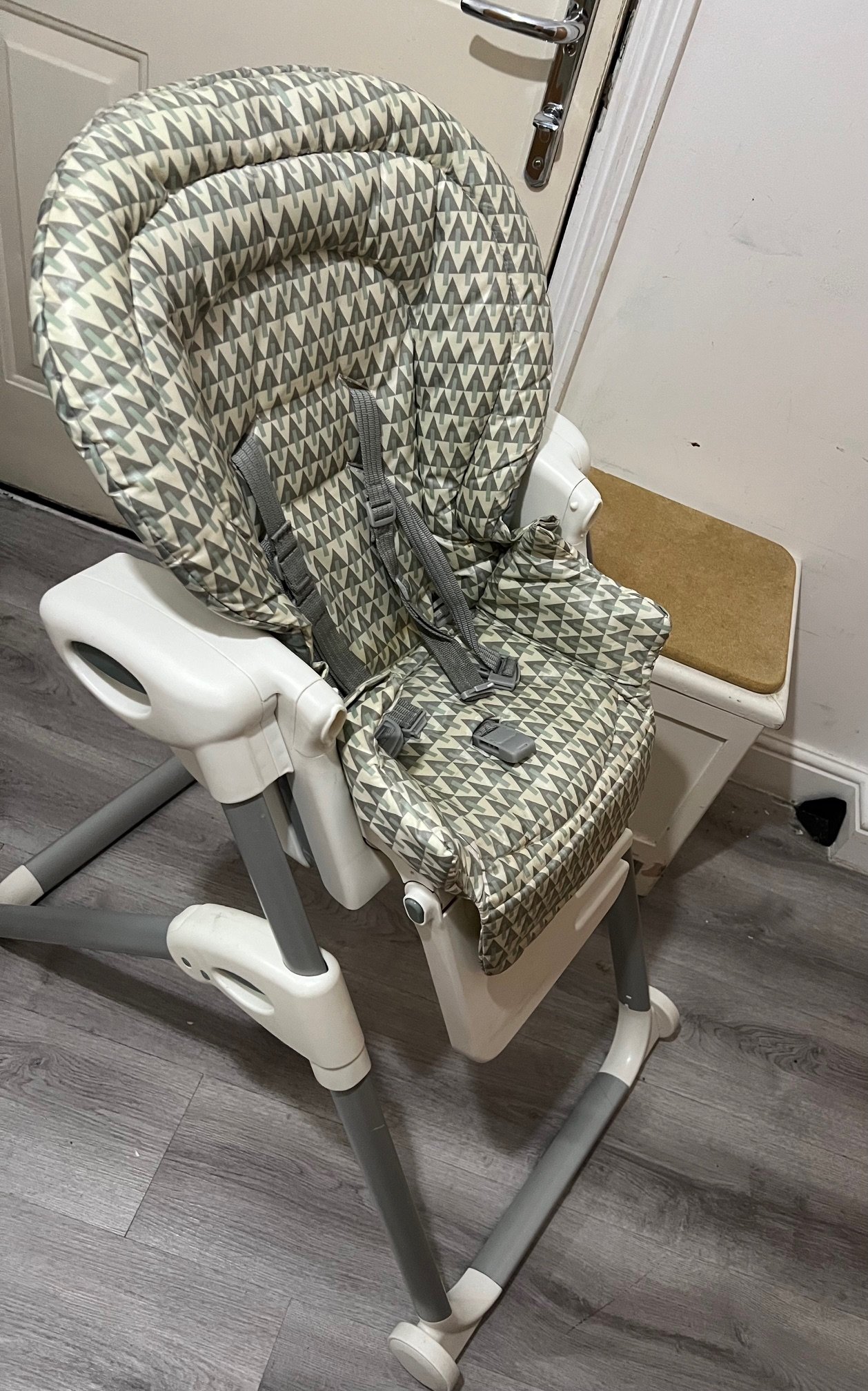 baby feeding chair joieIMG_5834