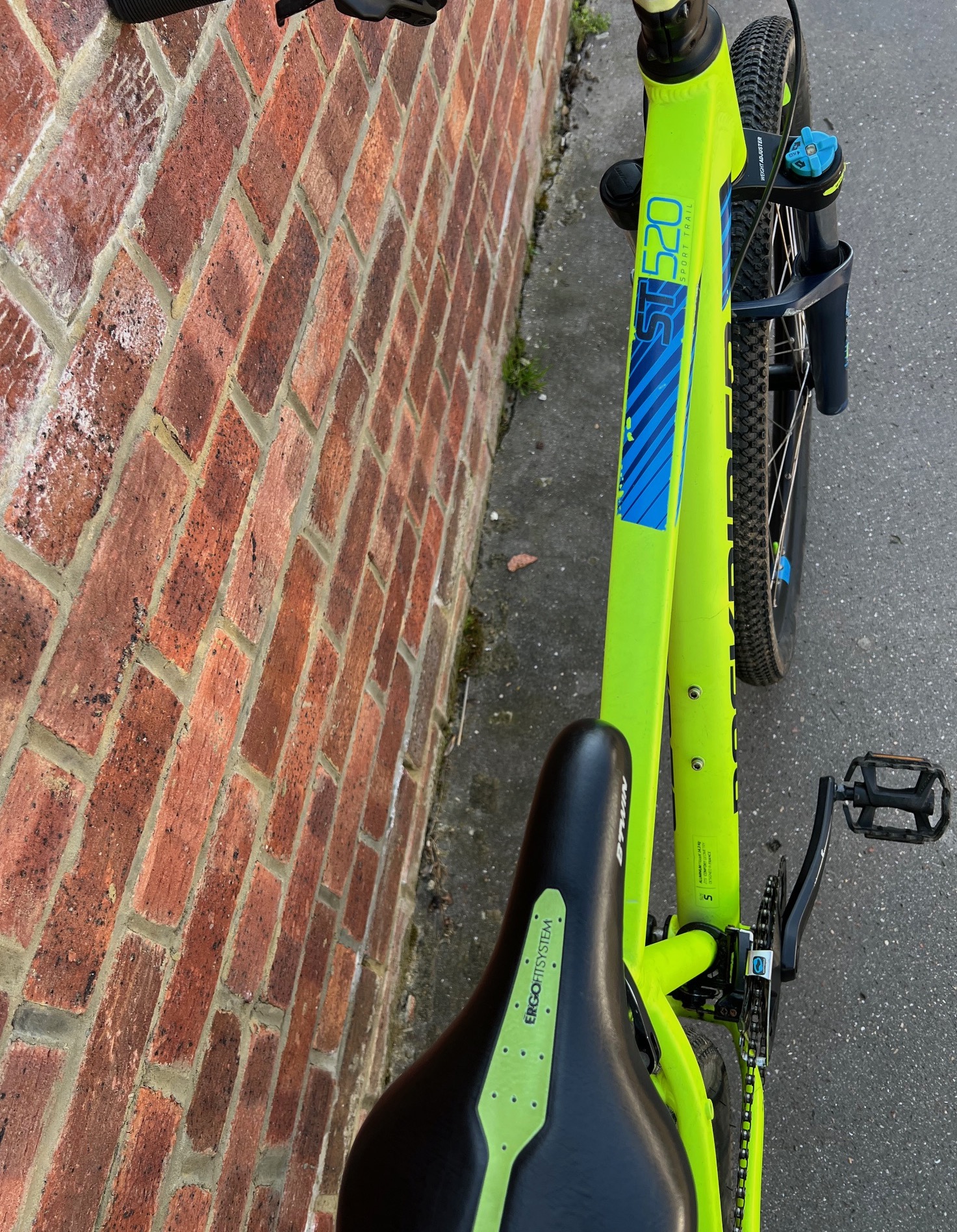 bike Btwin rockrider ST520 green ebay feb 2026 model 2018IMG_7004