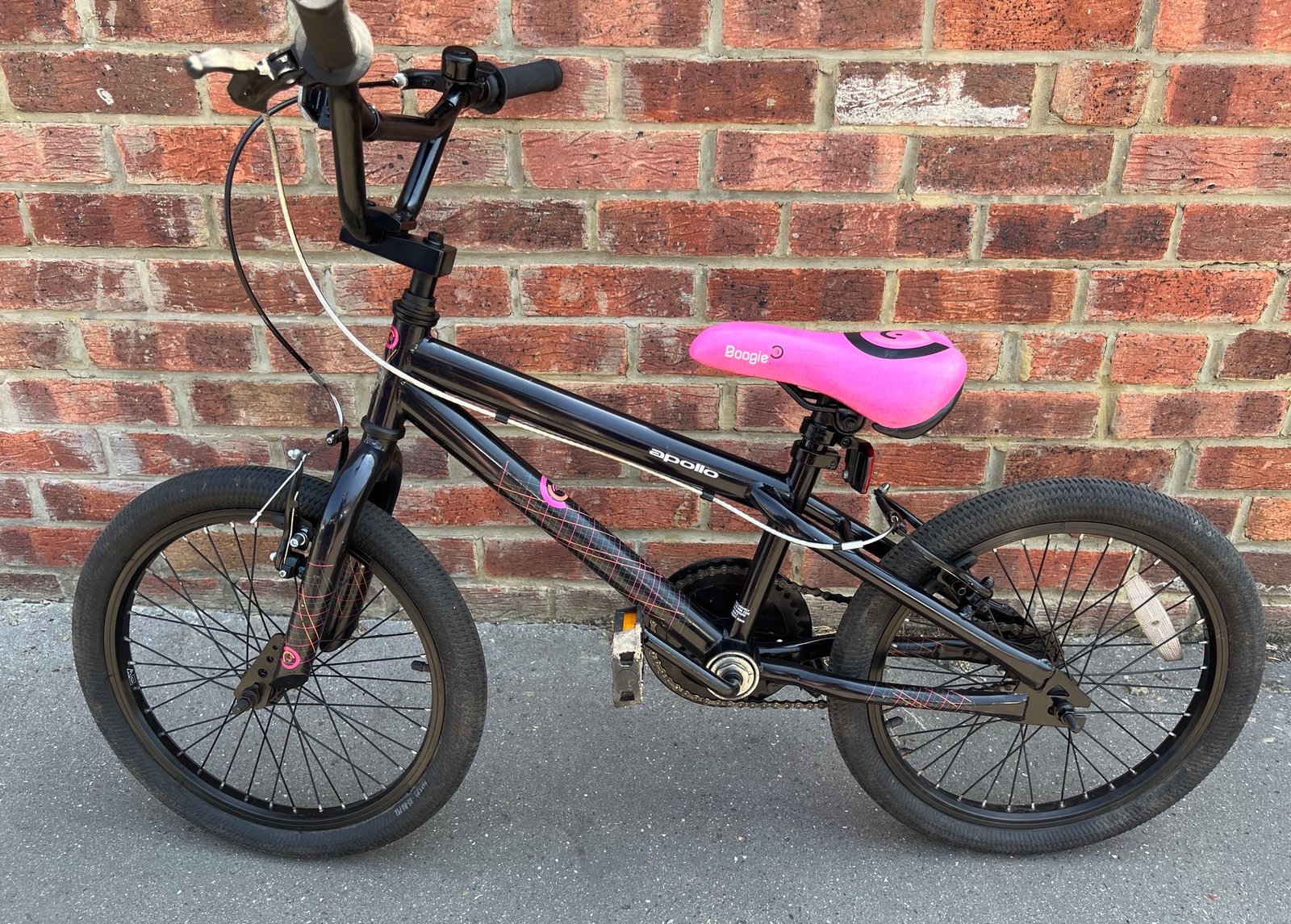 bike apollo boogie BMX black pink 2025 greasIMG_8691