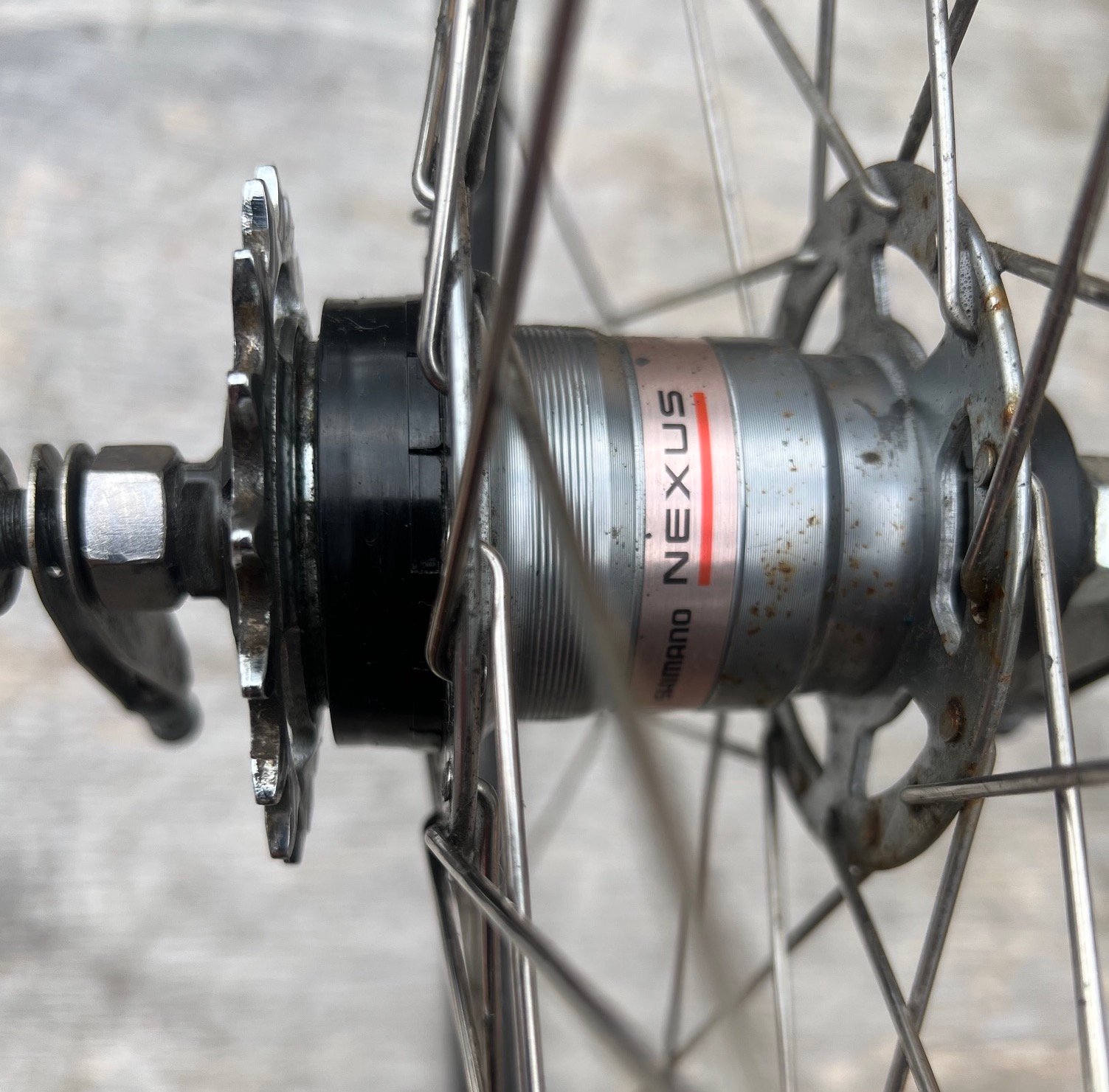 bike wheel rear shimano IMG_9065
