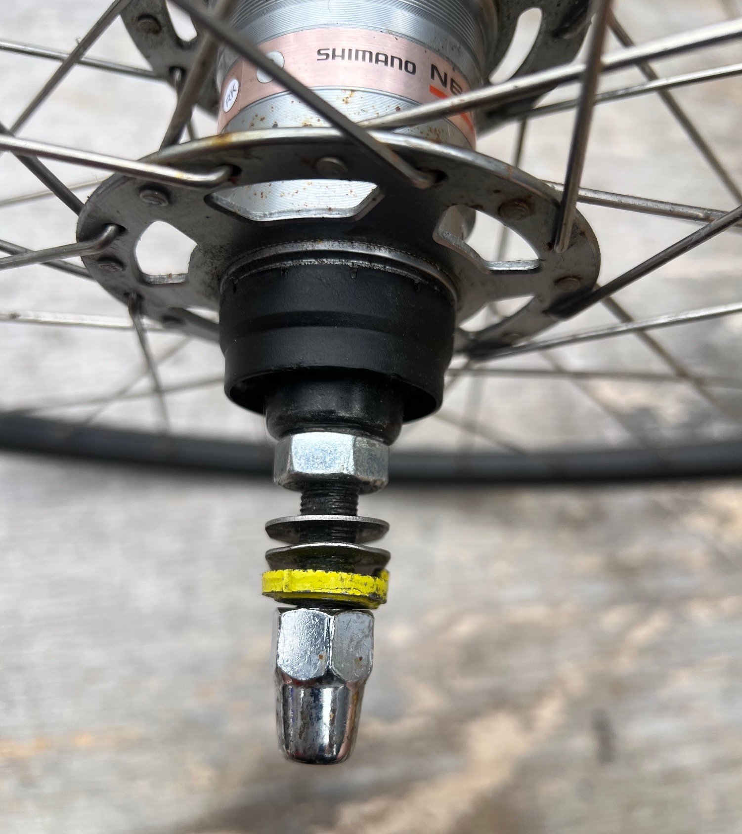 bike wheel rear shimano IMG_9067